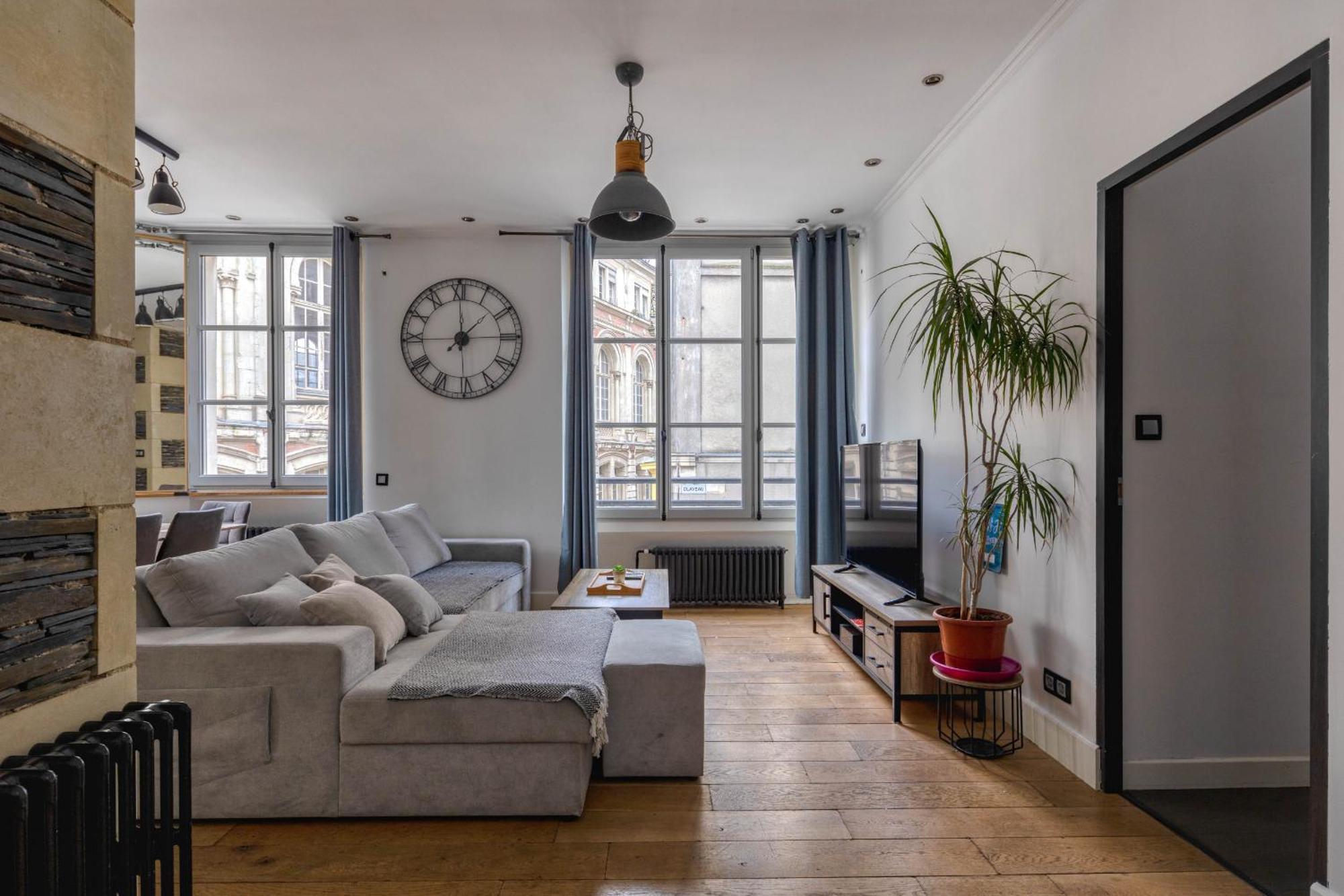 Appartement Spacieux Au Coeur D'Angers Etage 1 - 6 Personnes Eksteriør billede